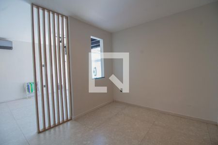 Sala  de casa à venda com 3 quartos, 200m² em Vargem Pequena, Rio de Janeiro