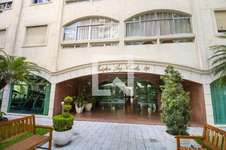 Apartamento à venda com 123m², 4 quartos e 1 vaga Apartamento à venda com 123m², 4 quartos e 1 vagaFachada