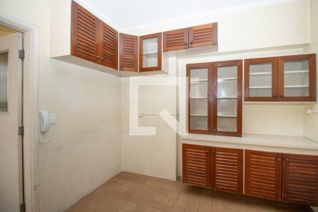 Apartamento à venda com 123m², 4 quartos e 1 vaga Apartamento à venda com 123m², 4 quartos e 1 vagaCozinha, armários
