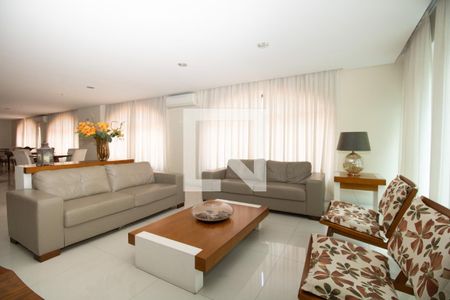 Apartamento à venda com 123m², 4 quartos e 1 vaga Apartamento à venda com 123m², 4 quartos e 1 vagaÁrea comum - Salão de festas