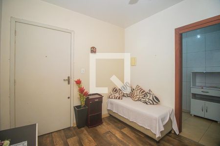 Sala de apartamento para alugar com 1 quarto, 32m² em Vila Ipiranga, Porto Alegre