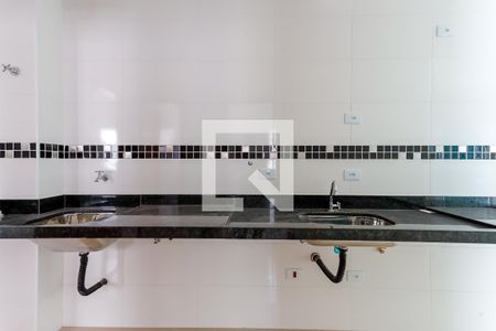 Apartamento para alugar com 45m², 2 quartos e sem vagaCozinha e Área de Serviço