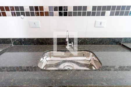 Apartamento para alugar com 45m², 2 quartos e sem vaga Apartamento para alugar com 45m², 2 quartos e sem vagaCozinha e Área de Serviço