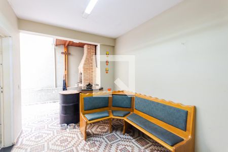 Casa à venda com 240m², 3 quartos e 2 vagas Casa à venda com 240m², 3 quartos e 2 vagasÁrea Gourmet