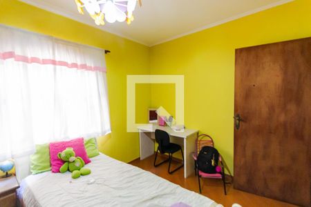 Casa à venda com 240m², 3 quartos e 2 vagas Casa à venda com 240m², 3 quartos e 2 vagasQuarto 2