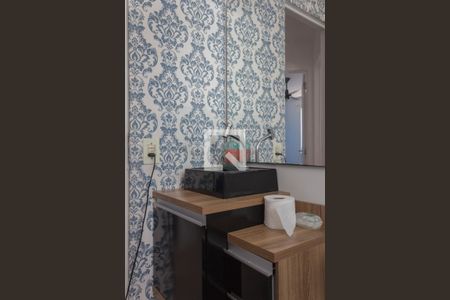 Banheiro de apartamento para alugar com 2 quartos, 44m² em Nova Petrópolis, São Bernardo do Campo