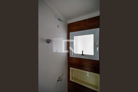 Apartamento para alugar com 37m², 2 quartos e sem vaga Apartamento para alugar com 37m², 2 quartos e sem vagaBanheiro