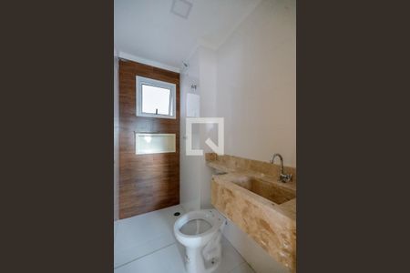 Apartamento para alugar com 38m², 2 quartos e sem vaga Apartamento para alugar com 38m², 2 quartos e sem vagaBanheiro