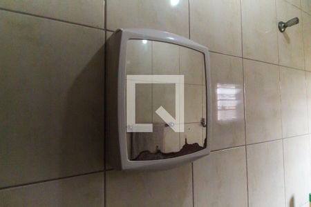 Casa à venda com 130m², 4 quartos e 2 vagasBanheiro 1