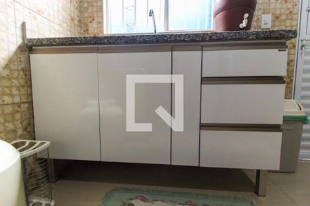 Casa à venda com 130m², 4 quartos e 2 vagasCozinha