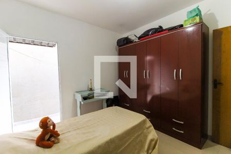 Casa à venda com 130m², 4 quartos e 2 vagasQuarto 2
