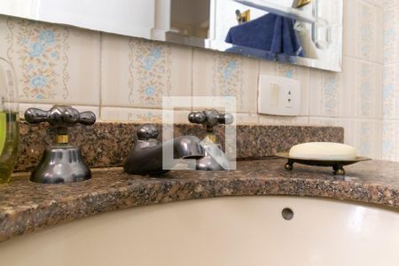 Apartamento à venda com 105m², 2 quartos e 1 vaga Apartamento à venda com 105m², 2 quartos e 1 vagaBanheiro - torneira