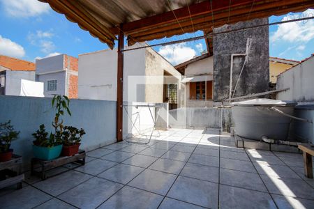 Casa à venda com 165m², 3 quartos e 2 vagas Casa à venda com 165m², 3 quartos e 2 vagasQuintal - em cima do sobrado