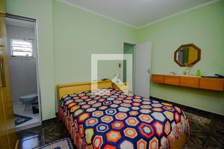 Casa à venda com 165m², 3 quartos e 2 vagas Casa à venda com 165m², 3 quartos e 2 vagassuite