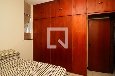 Suite de apartamento à venda com 3 quartos, 80m² em Serra, Belo Horizonte