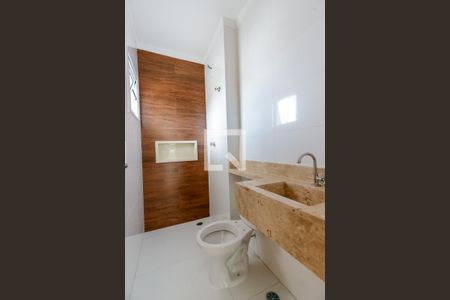 Apartamento para alugar com 41m², 2 quartos e sem vaga Apartamento para alugar com 41m², 2 quartos e sem vagaBanheiro