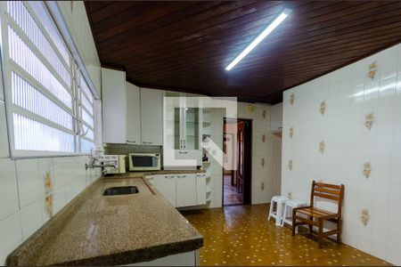 Casa à venda com 130m², 4 quartos e 3 vagasCozinha