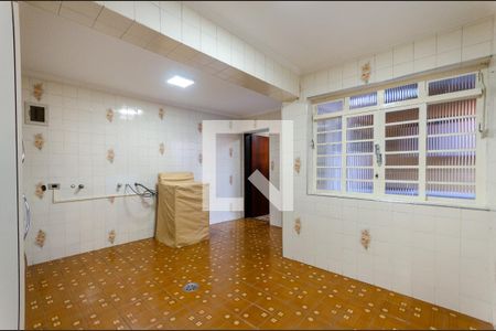 Casa à venda com 130m², 4 quartos e 3 vagasÁrea de Serviço