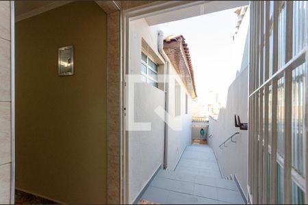 Casa à venda com 130m², 4 quartos e 3 vagasCorredor