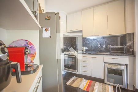 Apartamento à venda com 97m², 4 quartos e 2 vagasCozinha