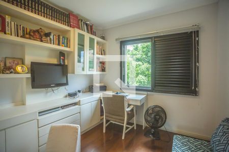 Apartamento à venda com 97m², 4 quartos e 2 vagasQuarto 2