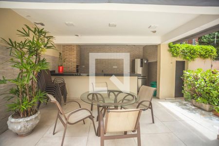 Apartamento à venda com 97m², 4 quartos e 2 vagasÁrea comum - Churrasqueira