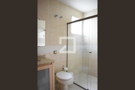 Banheiro da Suíte de casa para alugar com 3 quartos, 120m² em Guabirotuba, Curitiba
