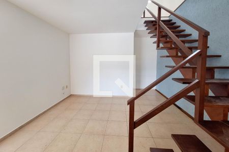 Sala de casa à venda com 3 quartos, 168m² em Serra Grande, Niterói