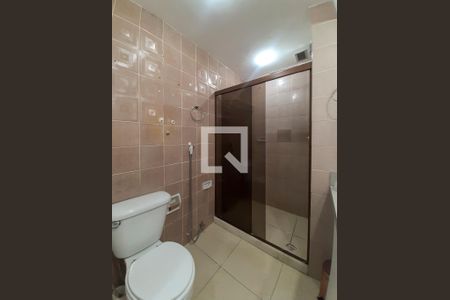 Banheiro de apartamento para alugar com 1 quarto, 72m² em Barra da Tijuca, Rio de Janeiro