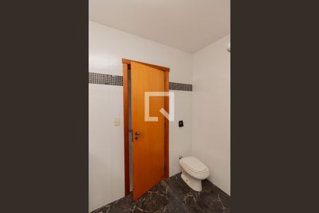 Apartamento à venda com 356m², 4 quartos e 2 vagasBanheiro da Suíte