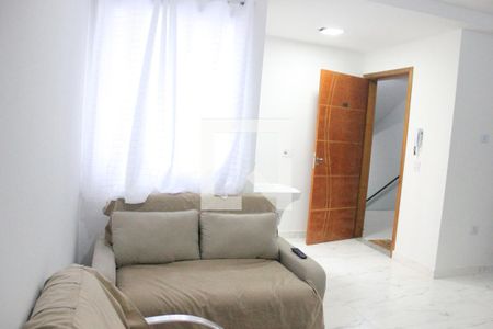 Sala de kitnet/studio para alugar com 1 quarto, 52m² em Jardim Tijuco, Guarulhos
