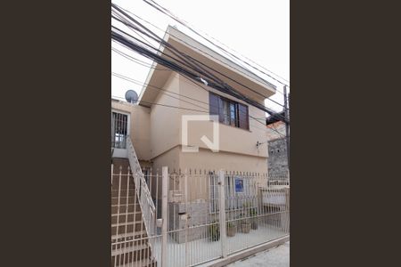 Casa para alugar com 96m², 2 quartos e sem vagaFachada