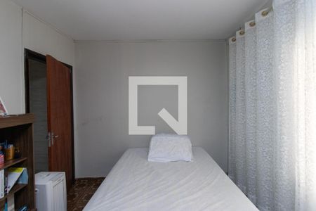 Quarto 1 de casa para alugar com 2 quartos, 96m² em Parque Edu Chaves, São Paulo