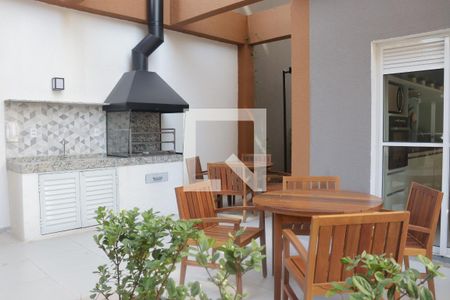 Apartamento para alugar com 37m², 2 quartos e sem vagaÁrea comum - Churrasqueira