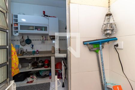 Casa de condomínio à venda com 70m², 2 quartos e 1 vagaÁrea de Serviço
