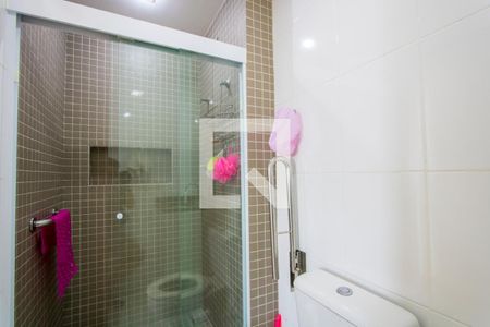 Apartamento à venda com 65m², 2 quartos e 2 vagasBanheiro social 2