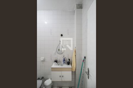 Apartamento para alugar com 74m², 3 quartos e sem vagaBanheiro