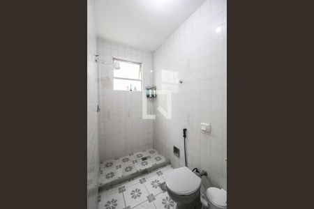 Apartamento para alugar com 74m², 3 quartos e sem vagaBanheiro