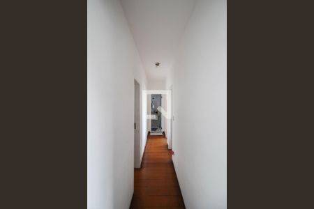 Apartamento para alugar com 74m², 3 quartos e sem vagaCorredor