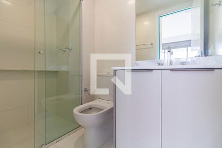 Banheiro de apartamento para alugar com 1 quarto, 50m² em Jardim Vera Cruz, São Paulo