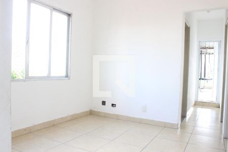 Sala de apartamento para alugar com 2 quartos, 90m² em Vila Valença, São Vicente