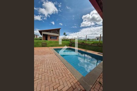 Casa à venda com 548m², 5 quartos e 4 vagasPiscina