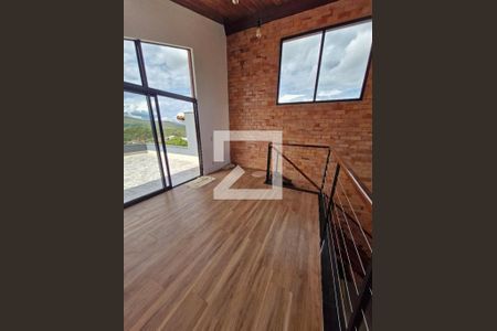 Casa à venda com 548m², 5 quartos e 4 vagasMesanino