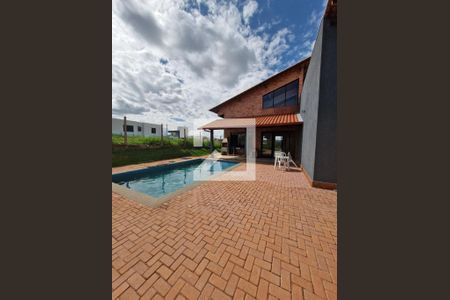 Casa à venda com 548m², 5 quartos e 4 vagasPiscina