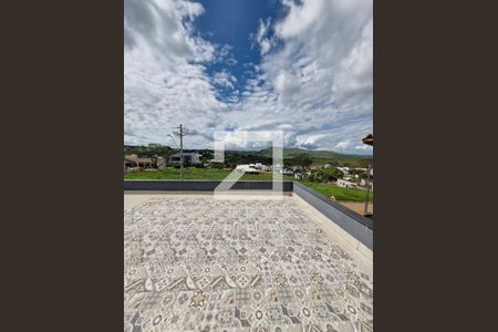 Casa à venda com 548m², 5 quartos e 4 vagasVaranda