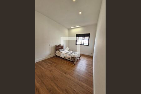 Casa à venda com 548m², 5 quartos e 4 vagasQuarto 1