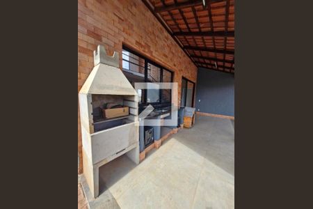 Casa à venda com 548m², 5 quartos e 4 vagasChurrasqueira