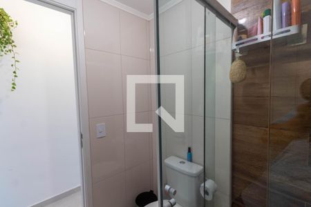 Apartamento à venda com 42m², 2 quartos e 1 vaga Apartamento à venda com 42m², 2 quartos e 1 vagaBanheiro