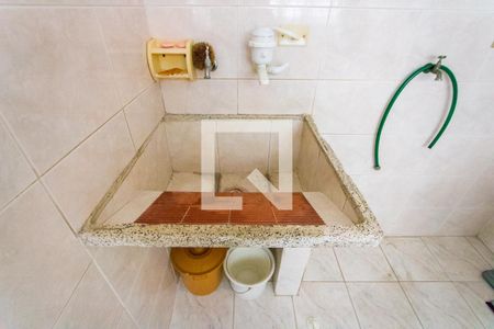 Casa à venda com 241m², 2 quartos e 6 vagas Casa à venda com 241m², 2 quartos e 6 vagasÁrea de serviço