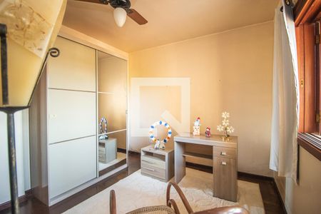 Casa à venda com 300m², 4 quartos e 2 vagasEscritório